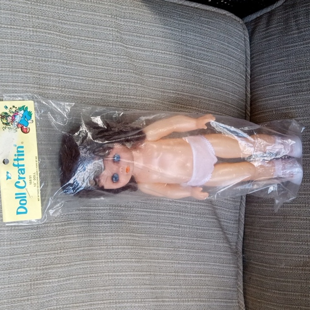 Vintage  Mangelsen's  Doll Craftin  Plastic  Doll  13"  NIP